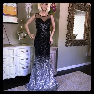 Very beautiful Windsor dress